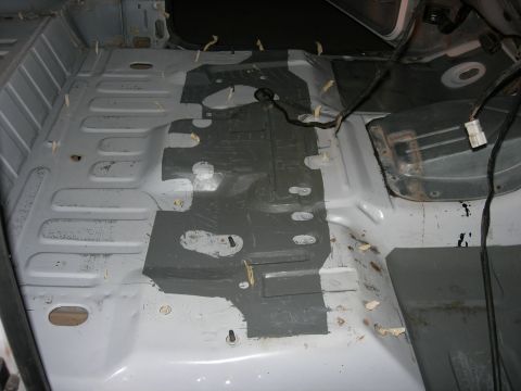1994 Ford Bronco - I had to scrape off a bunch of crap in the grey areas... it took forever but it had to be done