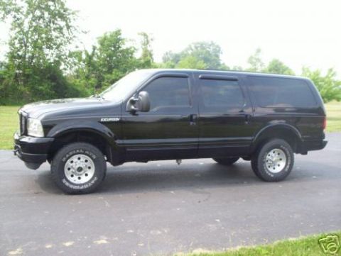 2000 Ford Excursion “Xochi”