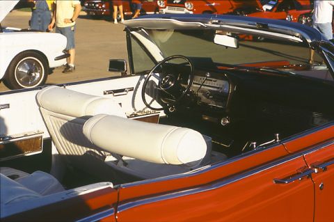 1993 Ford Crown Victoria photo