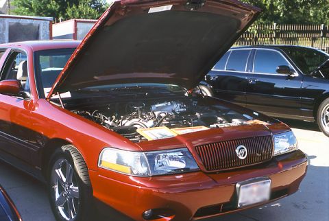 1993 Ford Crown Victoria photo