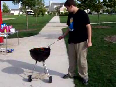 2005 Ford Focus - Grillin 3
