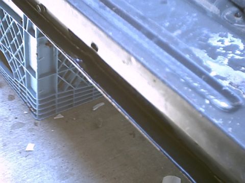 1990 Ford Bronco - POR-15 on the normal tailgate rust spot.