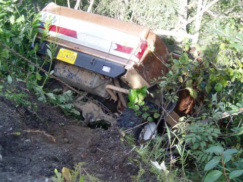 1989 Ford Bronco - pulling her back up the hill