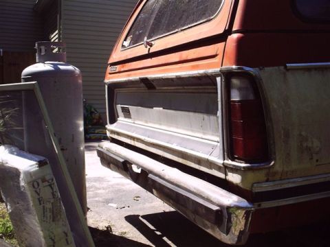 1986 Ford F-250 “tug nut”