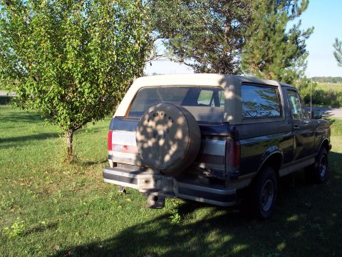 1987 Ford Bronco photo