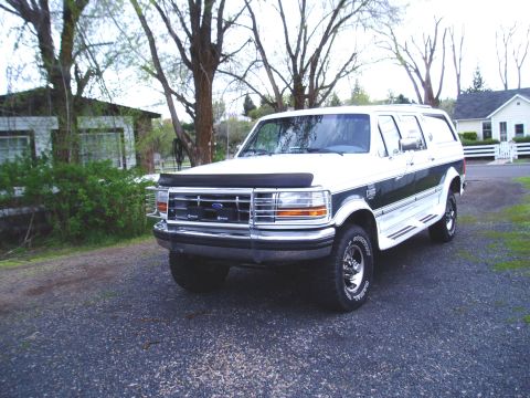 1993 Ford C-350 (Centurion Conversions) “Classic”