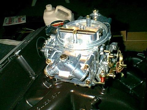 1983 Ford Bronco - new 850 carb