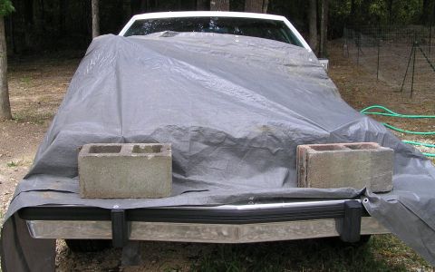 1986 Ford Crown Victoria LTD - covered for incoming rain