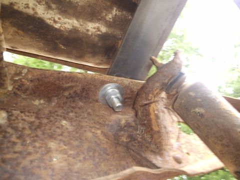1979 Ford F-150 - 5/8" bolts provide secure mounting