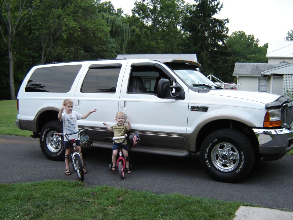 2000 Ford Excursion “X”