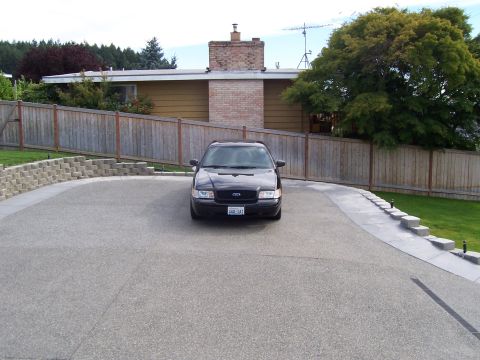 2003 Ford Crown Victoria photo