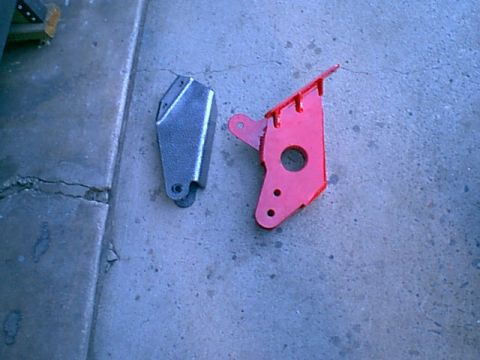 1983 Ford Bronco - here is a back side view of the driverside mount.