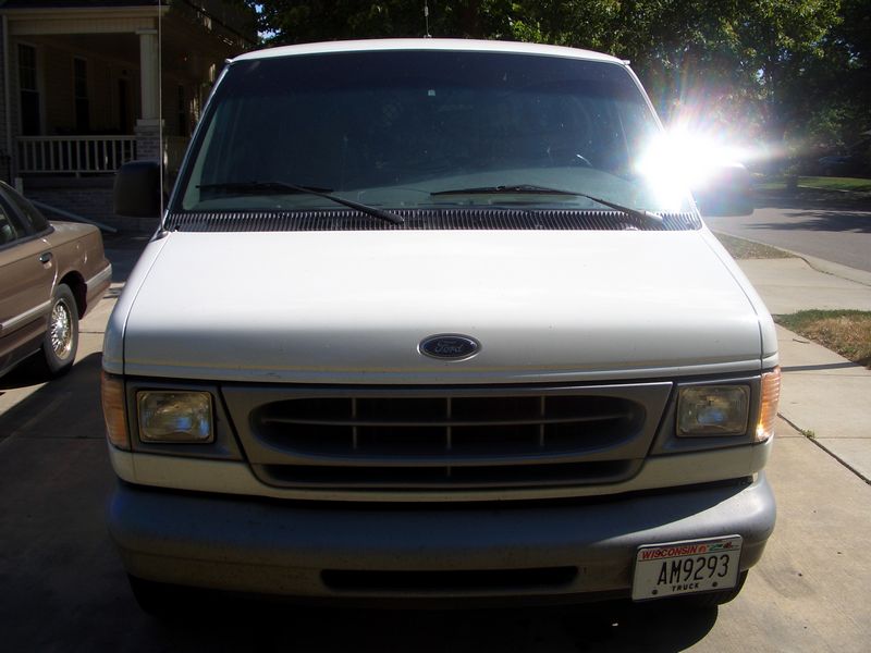 1999 Ford E150