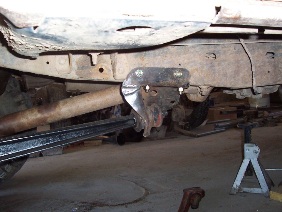 Radius arm brackets, modified.