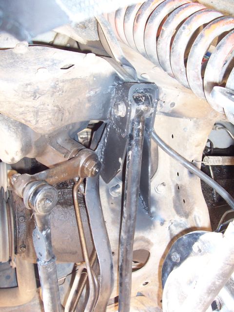 1981 Ford F-150 - Track bar bracket