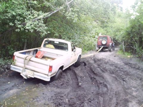 1986 Ford F-250 “tug nut”