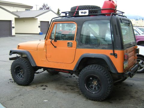 1989 Jeep YJ - custom bumpers 4 inch lift 33x10.50 BFG M/T's lockright