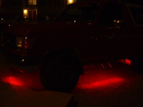 2006 Ford E350 - Night picture of my Bronco and my LEDs at the appartment.