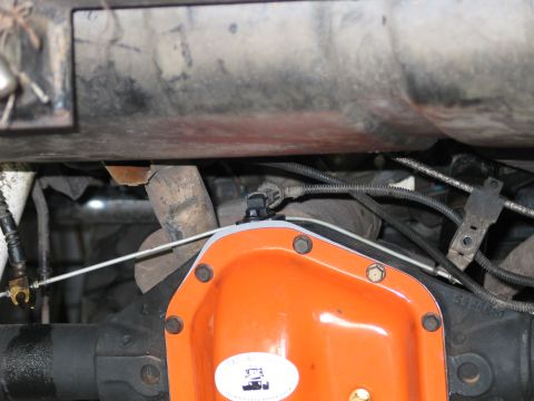 1992 Ford Bronco - brake lines and sensor