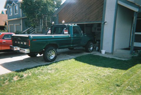 1972 Ford Ranchero - my 77 and my 72
