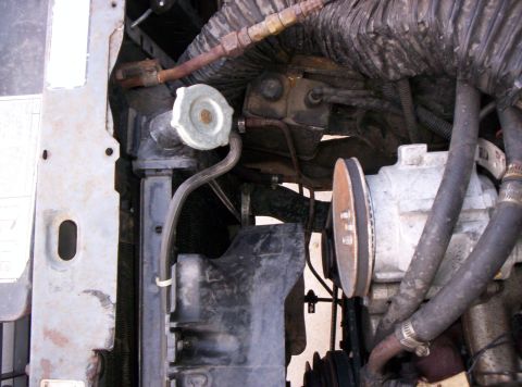 1986 Ford Bronco - Radiator 2