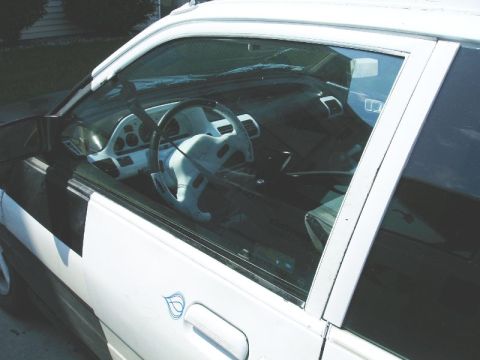 1992 Ford Probe - The interior of a car is shown, a two-tone paint scheme on the exterior.