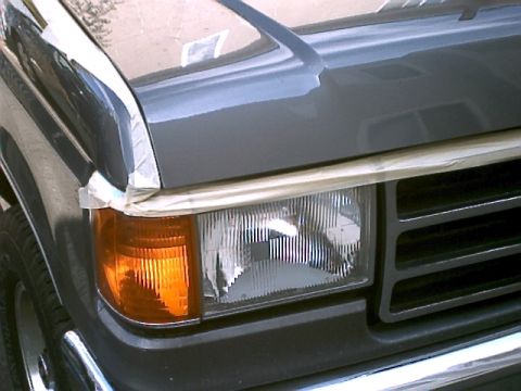 1990 Ford Bronco - Masking the front