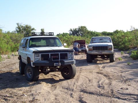 1981 Ford F-150 - At the trail head, haven't even put it in 4 wheel drive and we're already reparing the Toy...