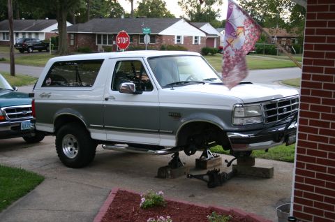 1994 Ford Bronco - Rough Country lift, new ball joints, steering linkage, pivot arm bushings, rotors, wheel bearings.