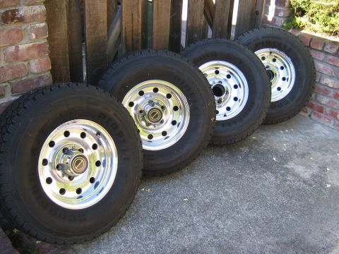 1995 Ford Bronco - old 31" tires