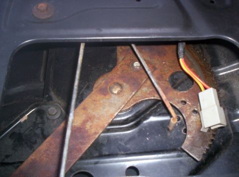 1986 Ford Bronco - Inside Tailgate
