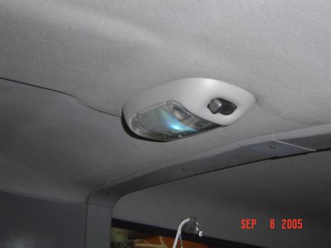 1994 Ford Bronco - New Taurus map light painted and replaced the old Chromie
