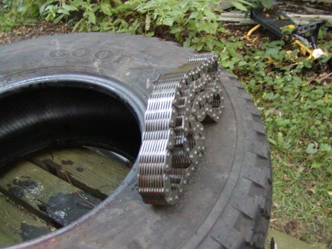 1991 Ford Bronco - chain still in good shape