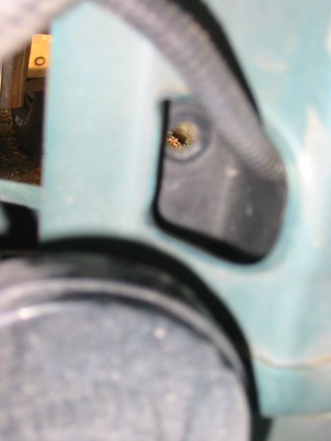 1996 Ford Bronco - and the location of bolt #2