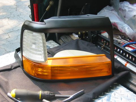 1996 Ford Bronco - then boom, swap and black trim SWEET.......