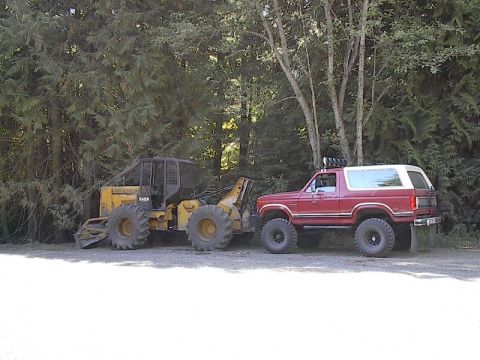 1986 Ford Bronco — That Skidder isn't so big anymore...