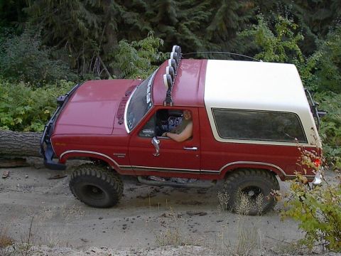 1986 Ford Bronco — It FELT like I was gonna tip over.