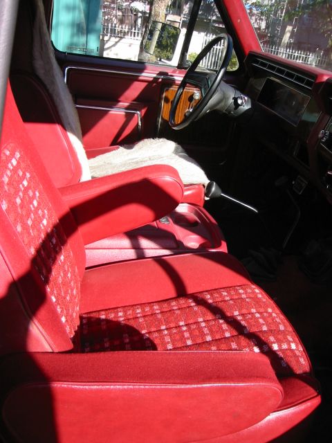 1982 Ford Bronco photo
