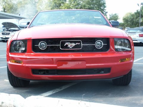 2001 Mercury Grand Marquis - The grille and headlights indicate this is a Ford Mustang, not a 2001 Mercury Grand Marquis.