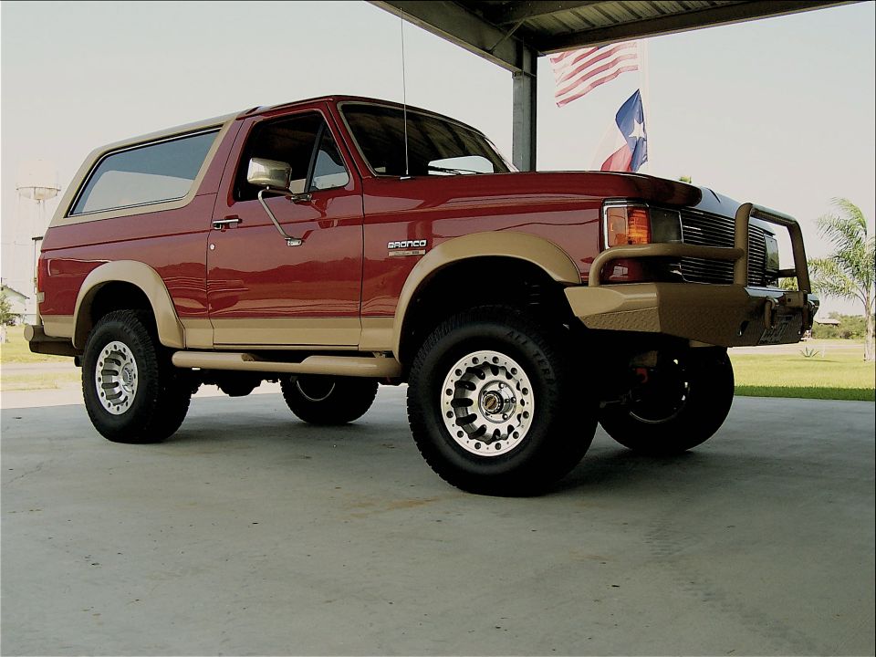1989 Ford Bronco “Broncomeaux”
