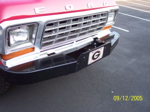 1979 Ford Bronco - New Warn Classic Bumper....anything missing (stay tuned..)