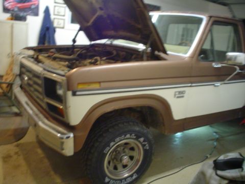 1985 Ford F-150 “Rusty Brown 4x4”