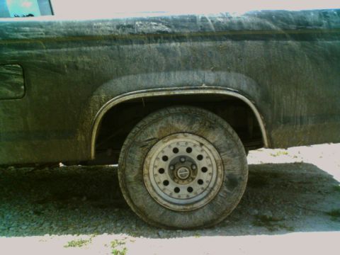 1990 Ford Ranger - She's a little dirty.