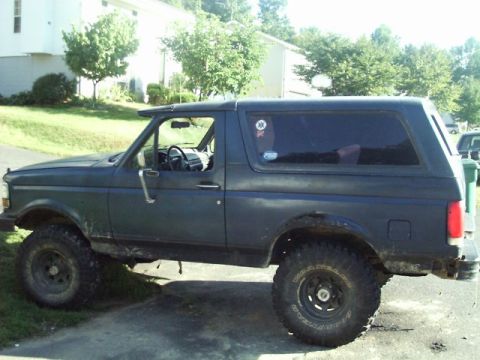 1992 Ford Bronco - My bronco as it sits now.