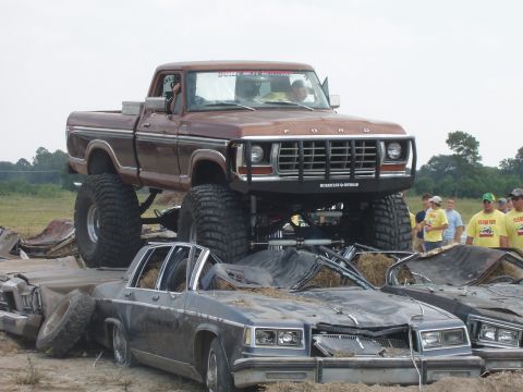 2000 Chevrolet Tahoe “HOE”