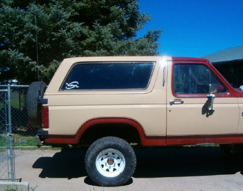 1985 Ford Bronco - pass side