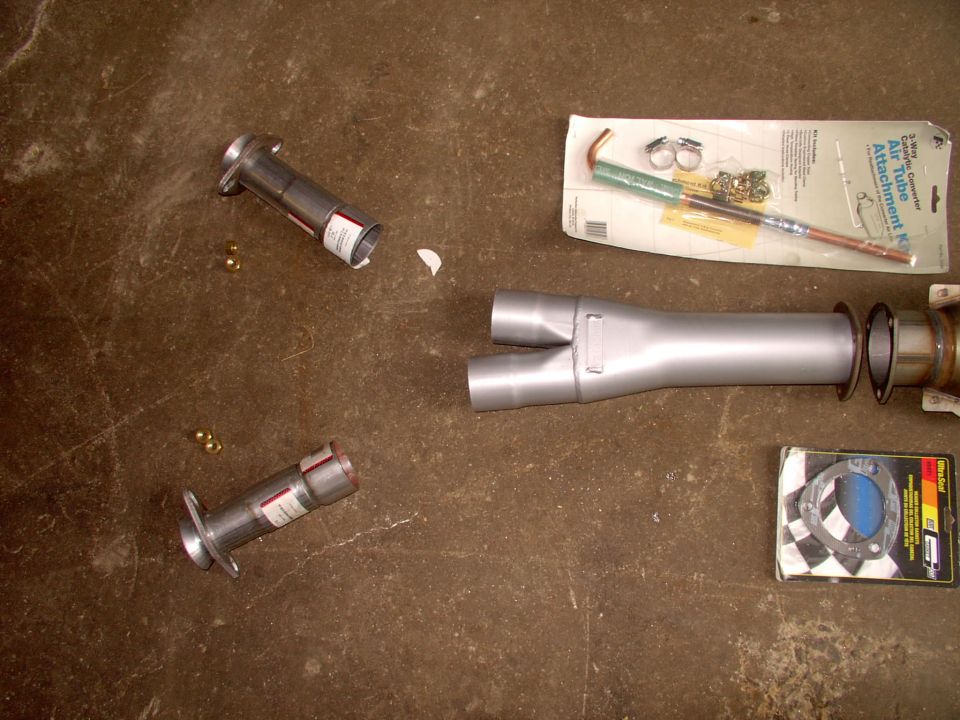 Now it takes a pipe bender, with the tools and skill, to connect the flare ends to the Flowmaster Y collector and weld them up.