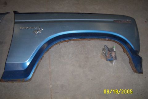 1982 Ford Bronco - Right