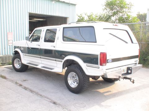 1993 Ford C-350 (Centurion Conversions) - exterior3