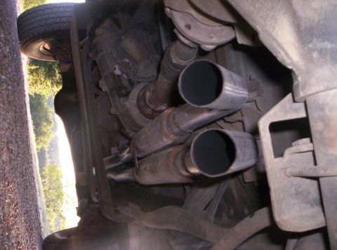 1995 Ford Bronco - Here's an under-shot